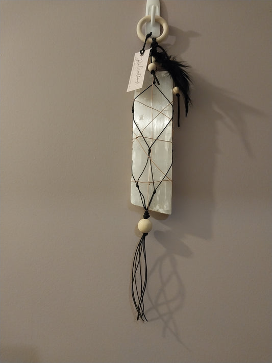 Selenite and copper protection hanging