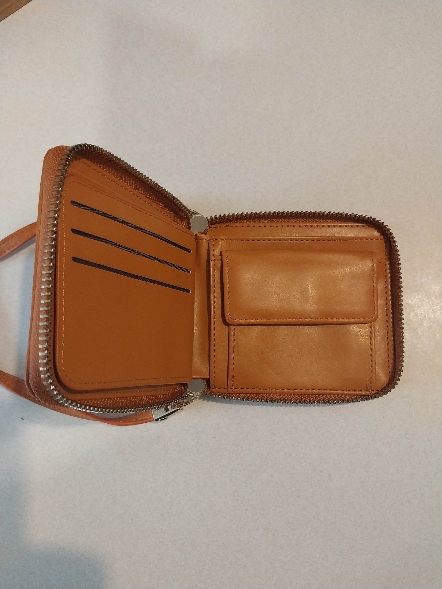 Tan wallet