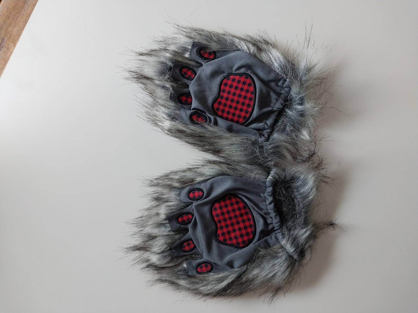 Grey faux fur fox mittens